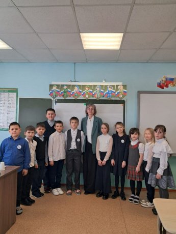 "Мальчишки вперёд"
