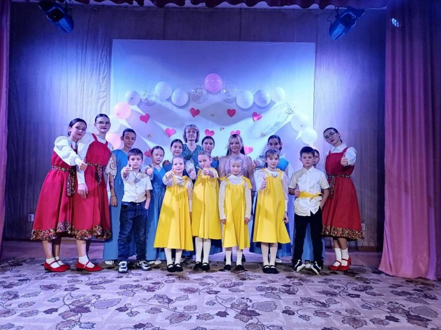 Хореографический коллектив «Энергия ритма» Руководитель Костерич Екатерина Анатольевна