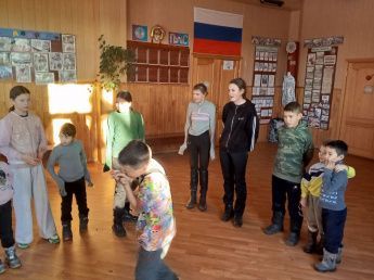 «Встали дружно в хоровод»